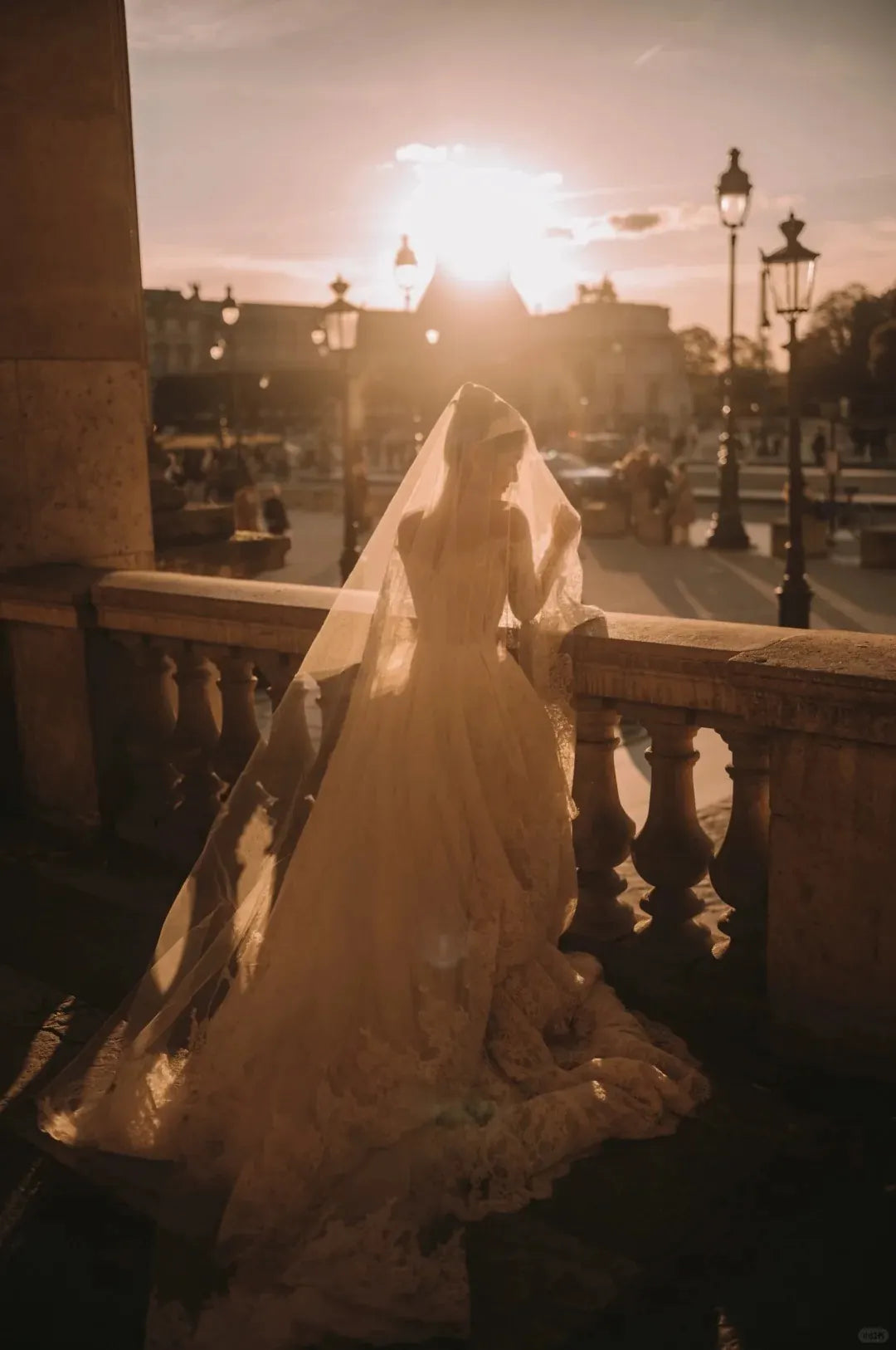 Quand Choisir sa Robe de Mariée Bohème ? Le Timing Parfait