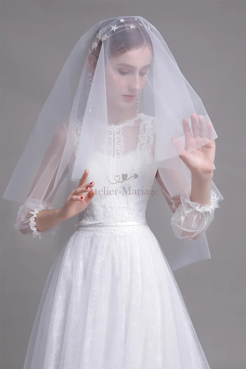 Voile Mariée Court Multicouche Perlé avec Peigne