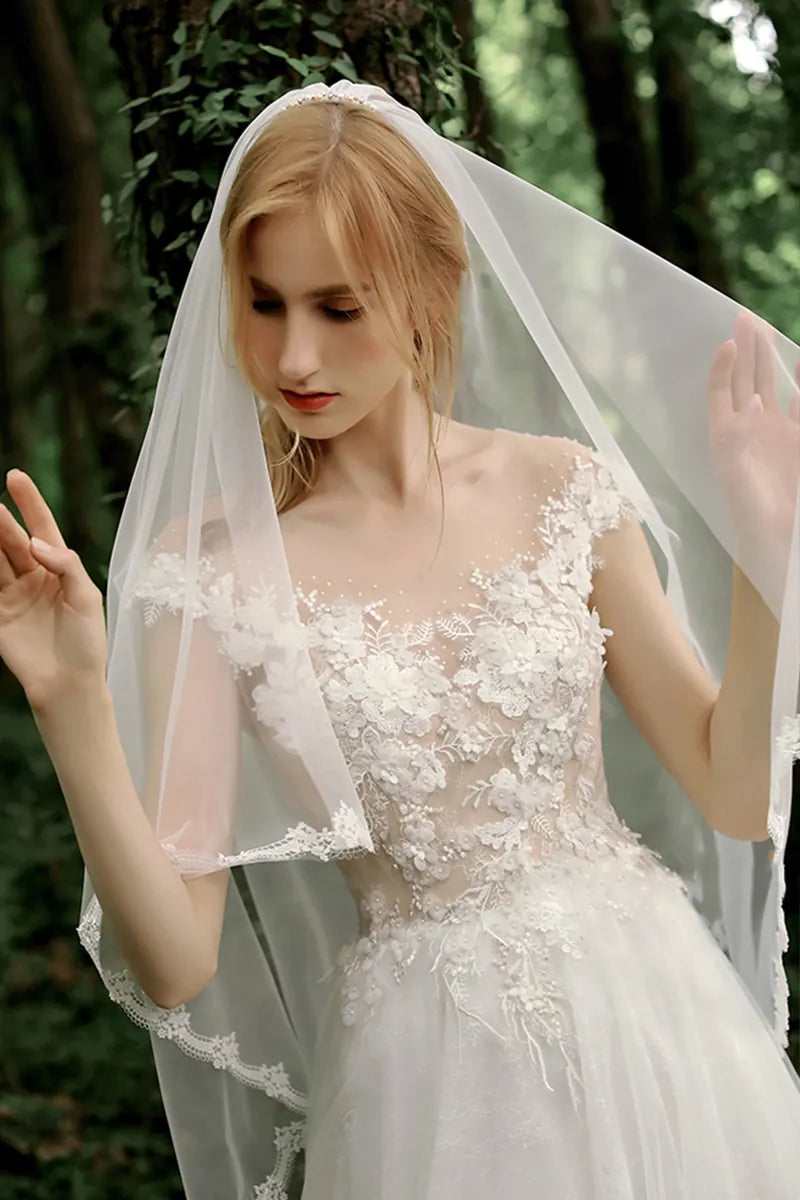 Voile Mariée Dentelle Mi-Long avec Bordure Chic