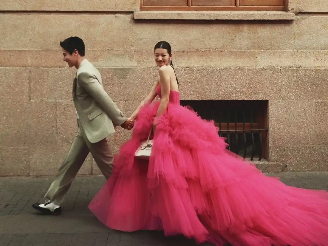 Robe de Mariée de Couleur : La Tendance Haute Couture qui Révolutionne 2026