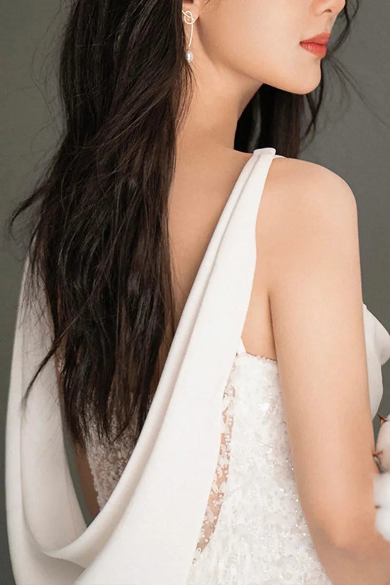 Robe Fluide Mariée avec Traîne Paillette Col Drapé