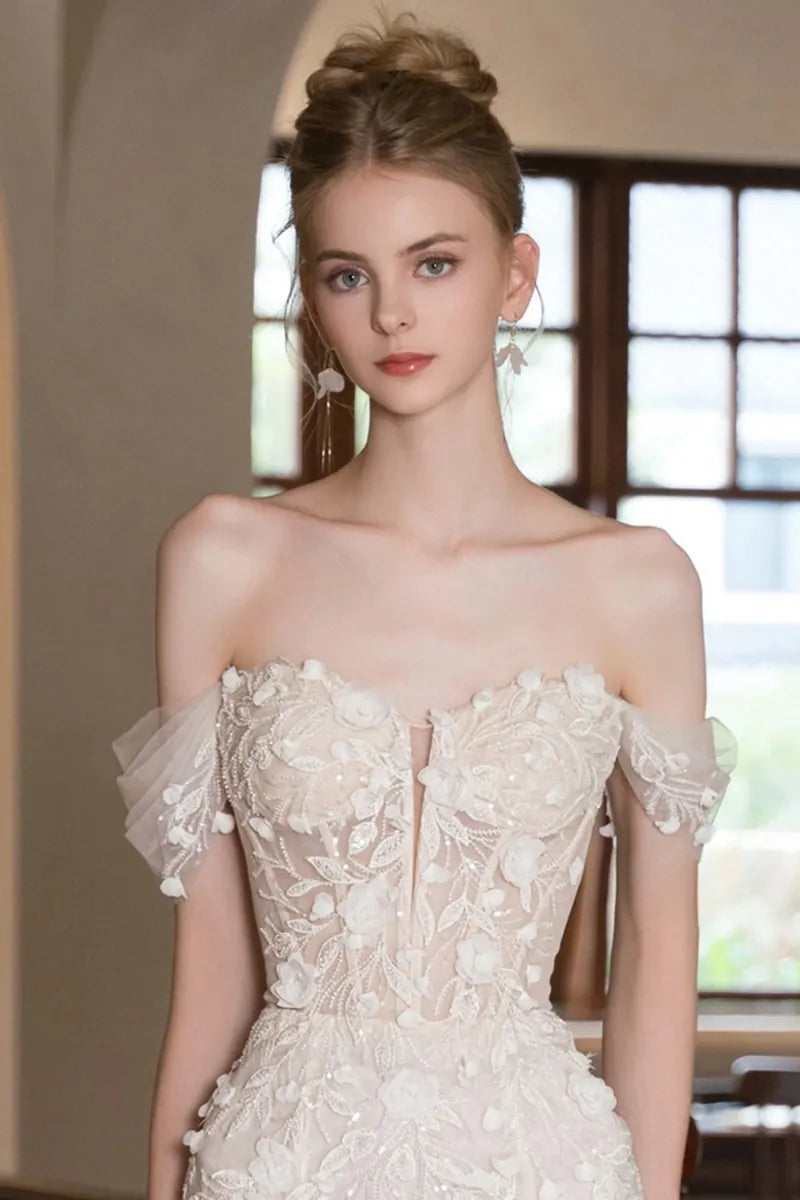 Robe Mariée Bohème Col Bateau en Dentelle et Tulle