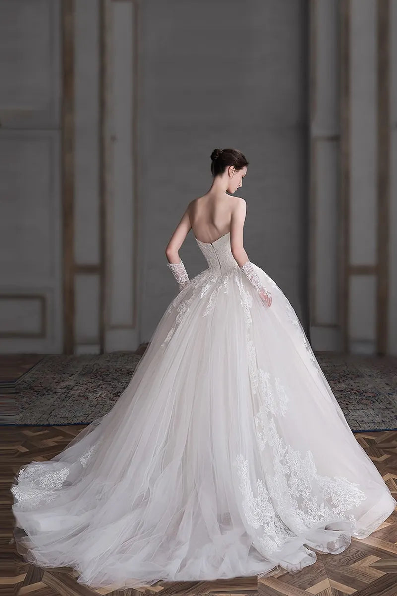 Romantic vintage bohemian wedding dress with high neck and lace back view - convertible princess style