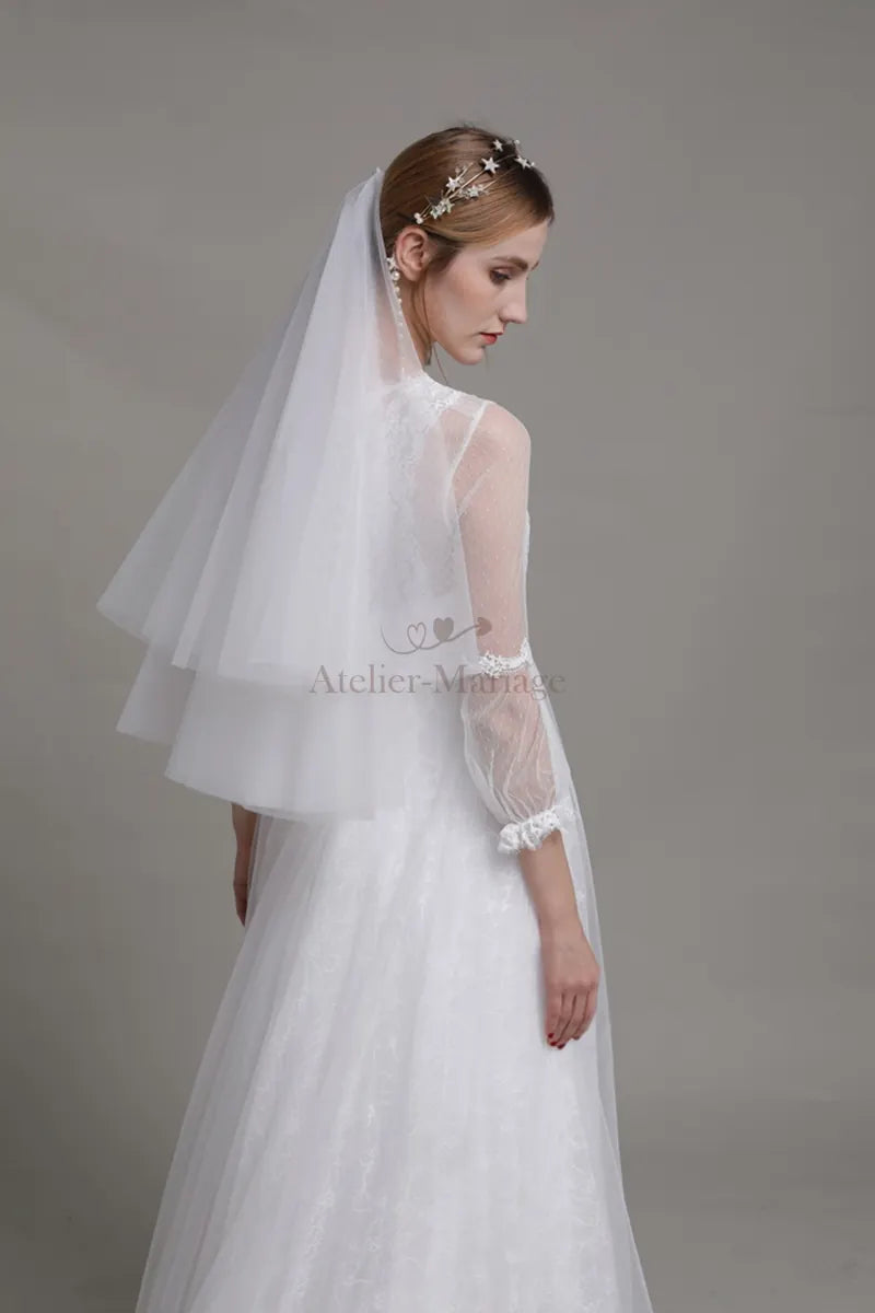 Voile Mariée Court Multicouche Perlé avec Peigne