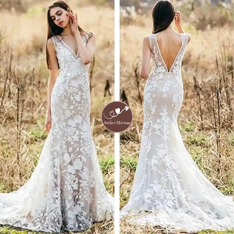 Mariée vue de face et de dos portant une robe de mariée sirène en dentelle fleurie avec grand dos nu en V