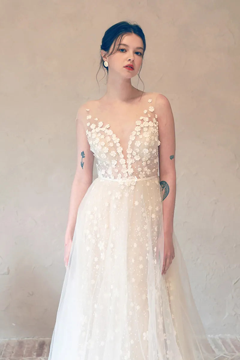 Robe de Mariée Fleurie Décolleté Dos Nu Dentelle