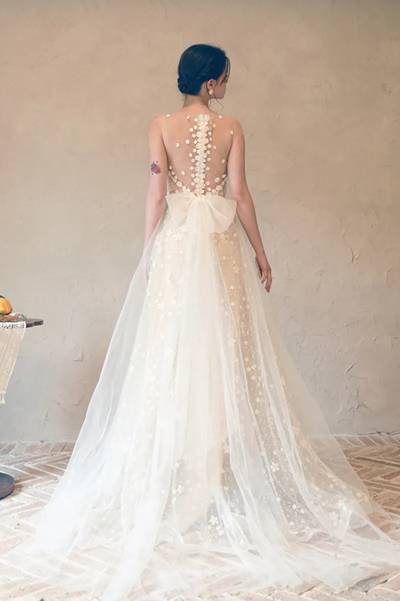 Robe de Mariée Fleurie Décolleté Dos Nu Dentelle