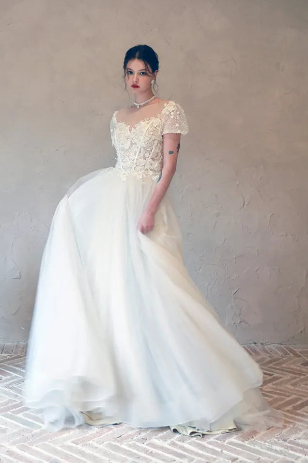 Jupe de mariée en tulle légère en mouvement