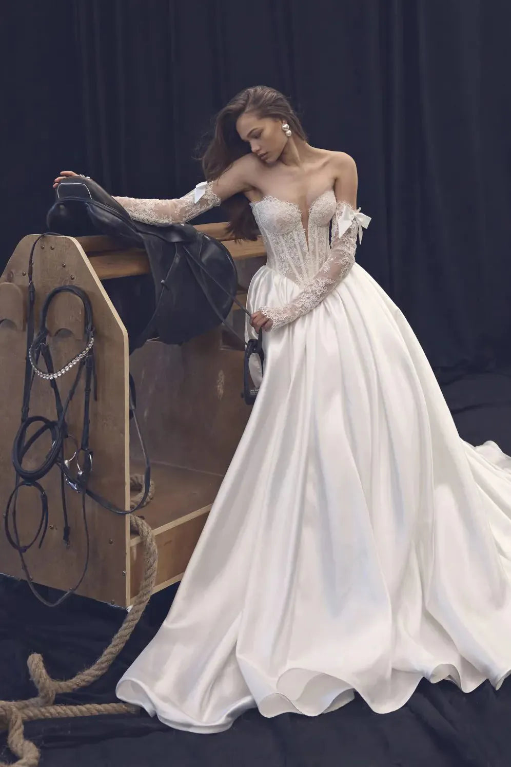 Vue d'ensemble des deux manches amovibles avec leurs finitions satinées.