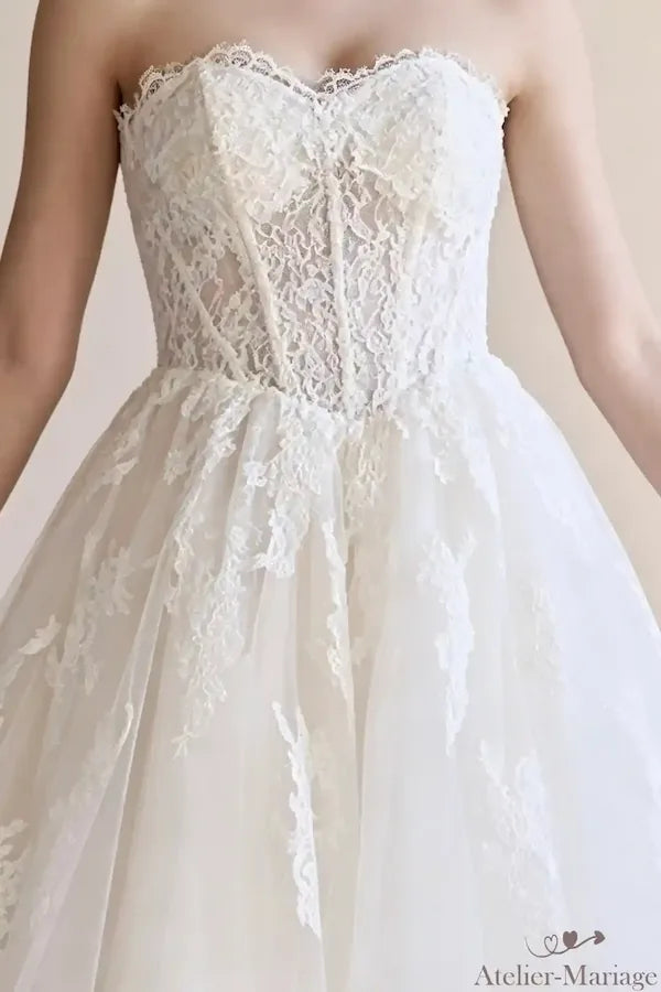 Robe de mariée bohème avec fleurs 3D, bretelles en tulle