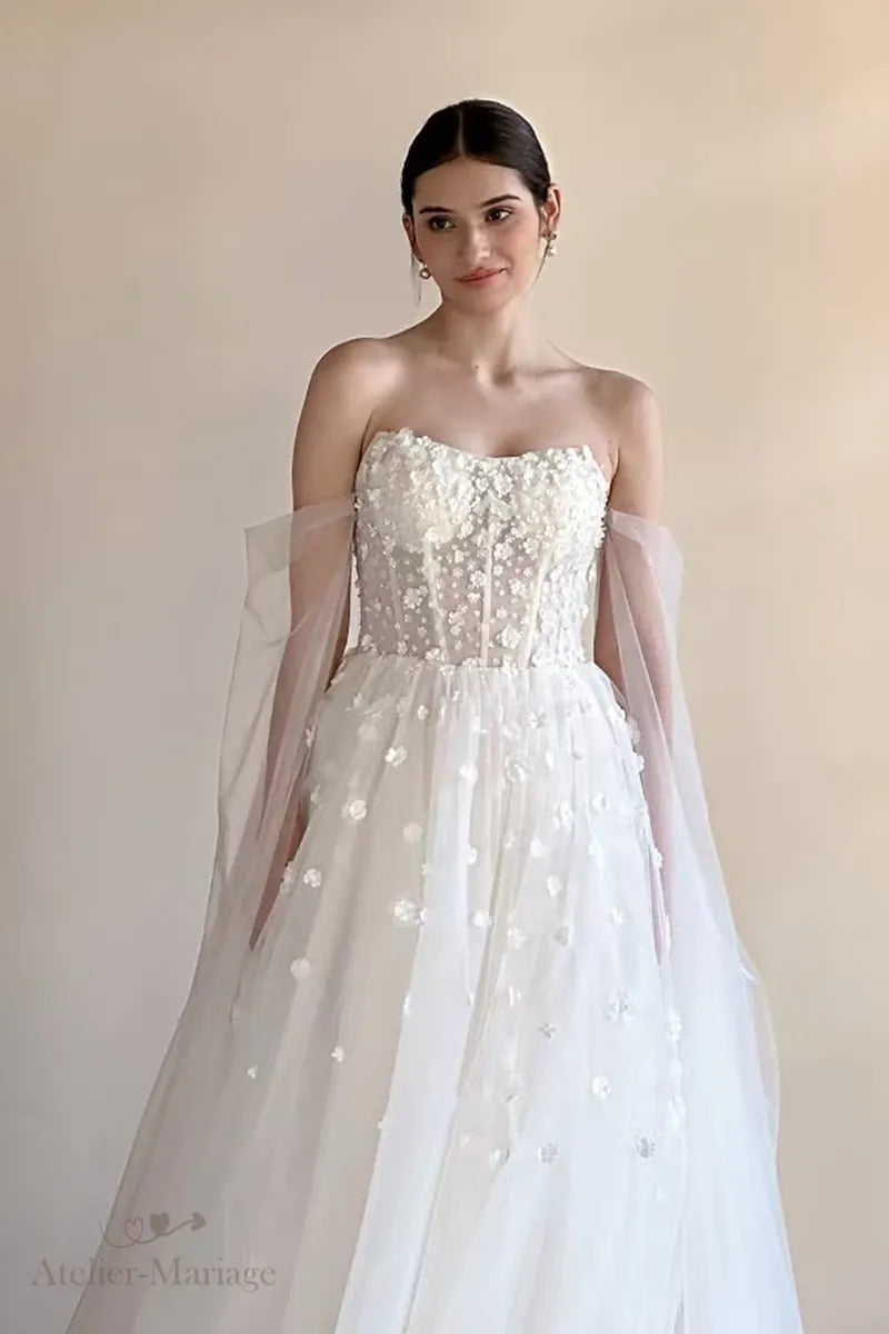Taille cintrée de robe de mariée bohème champêtre chic bustier cœur
