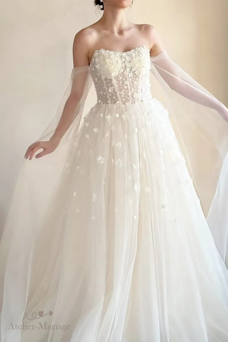 Taille cintrée de robe de mariée bohème champêtre chic bustier cœur