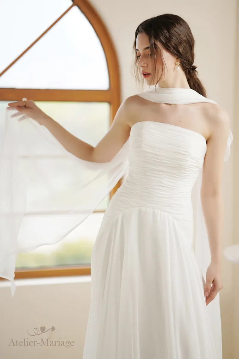 Robe de mariée bohème fluide en mousseline avec coupe parfaite