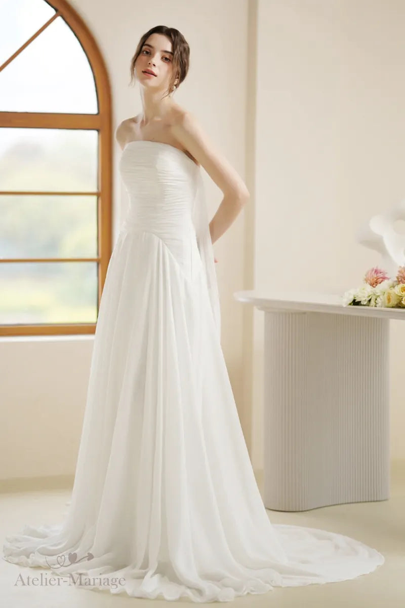 Robe de mariée bohème fluide en mousseline haut de gamme