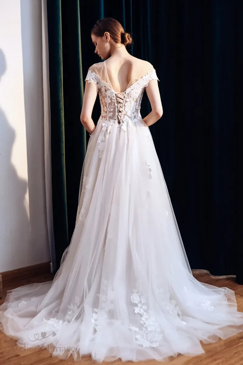 Dos haut de robe de mariée col bateau en dentelle bohème champêtre