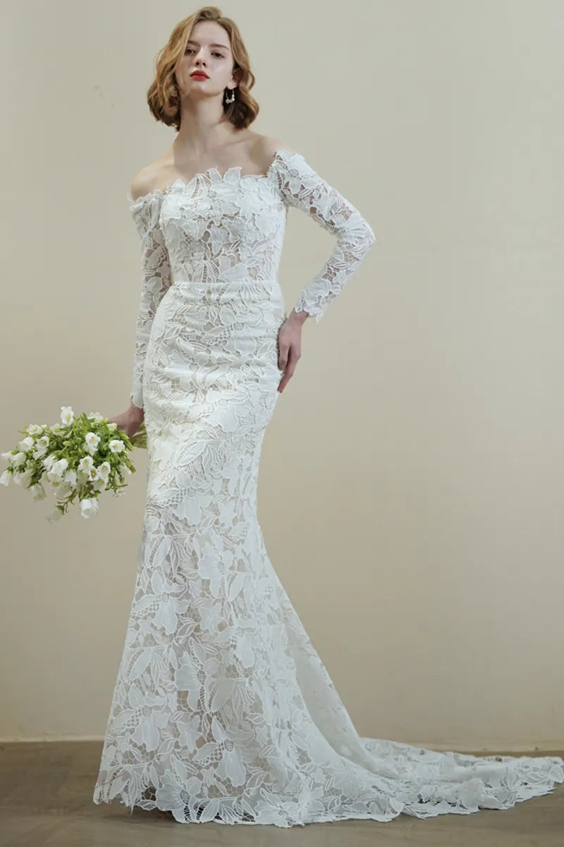 Jupe élégante de robe de mariée en dentelle à manches longues col Bardot