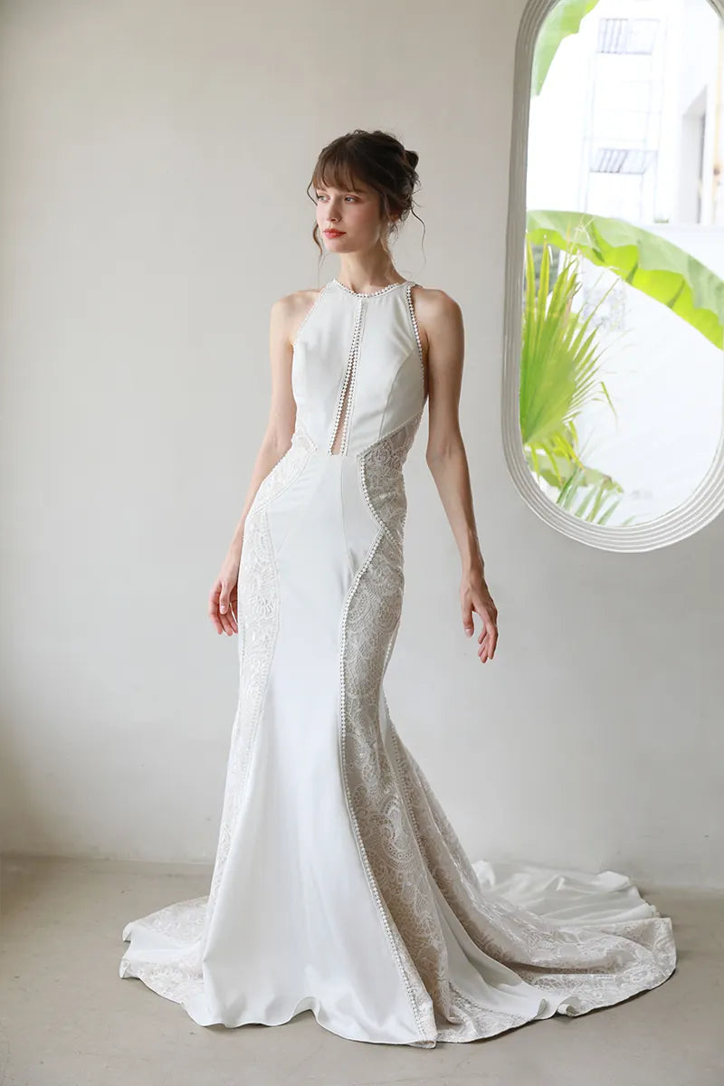 Robe de Mariée Satin et Dentelle Col Montant