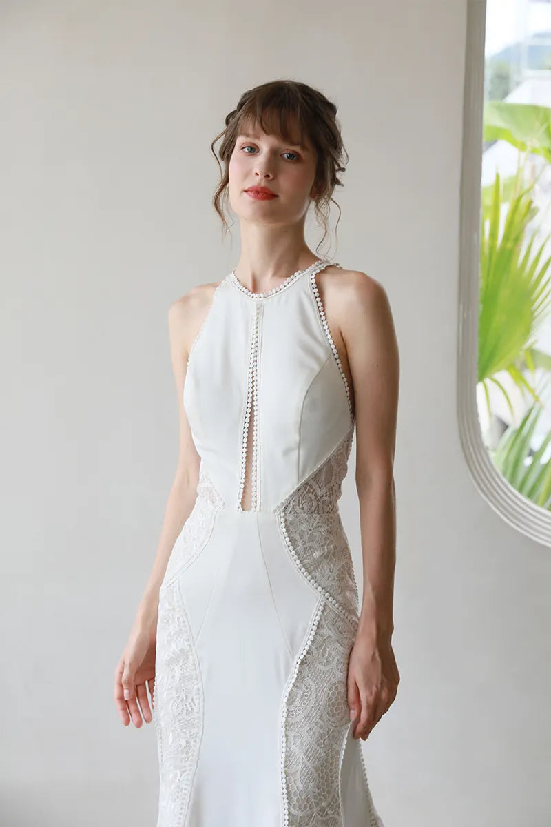 Robe de Mariée Satin et Dentelle Col Montant