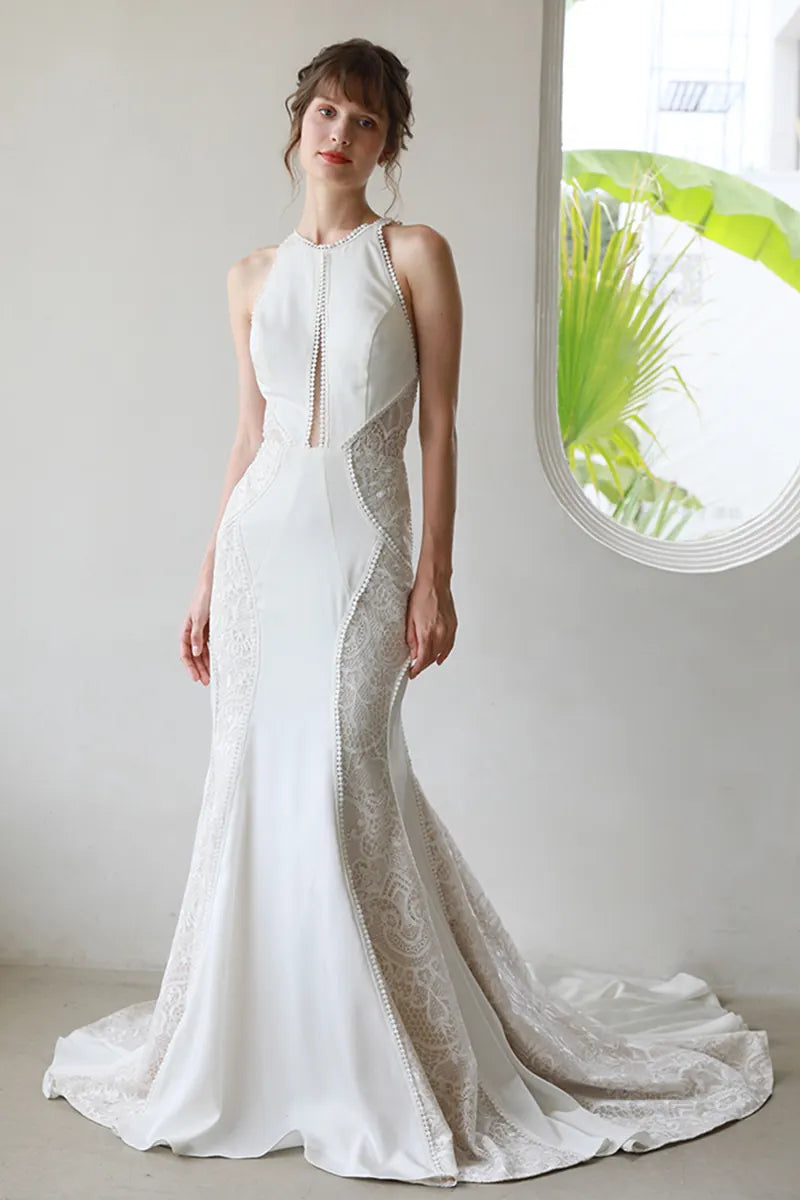 Robe de Mariée Satin et Dentelle Col Montant