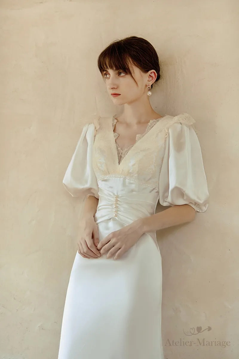 Haut de robe de mariée en satin de soie avec dentelle vintage