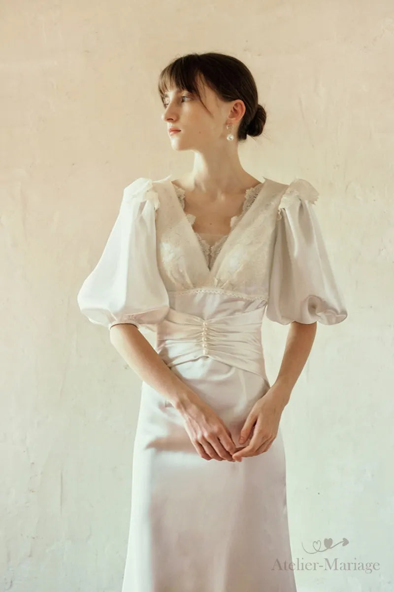 robe de mariée en satin de soie avec dentelle vintage