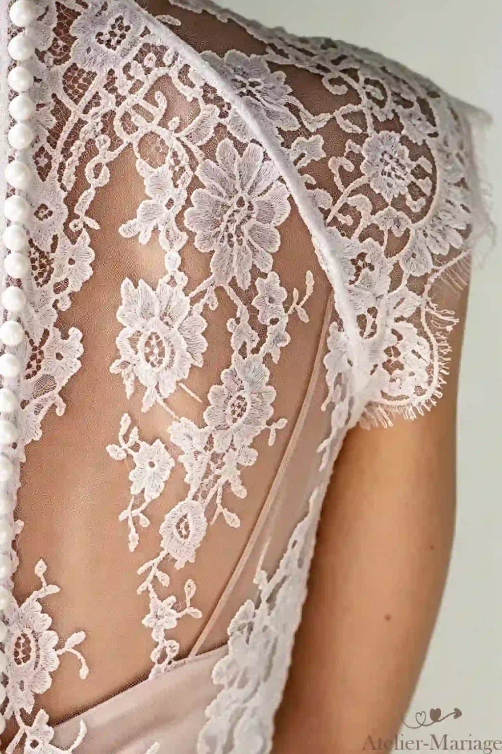 Voluminous Transformable Princess Wedding Dress 